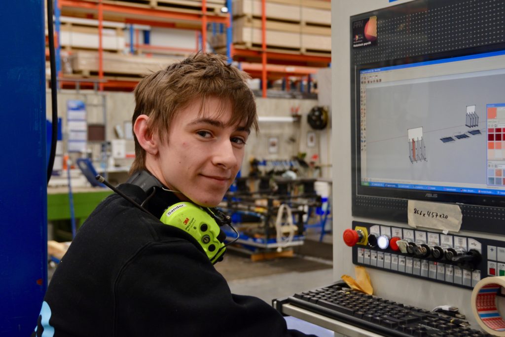 Sander - lærling hos Fibo